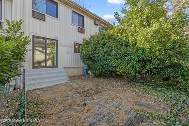 Beautiful and spacious 3 bedroom house in the private Hills - photo 17