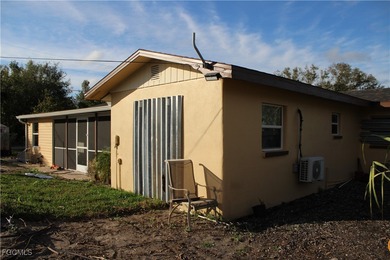 This stunning 4-bedroom+Den, 2-bathroom home is well centralized - photo 8