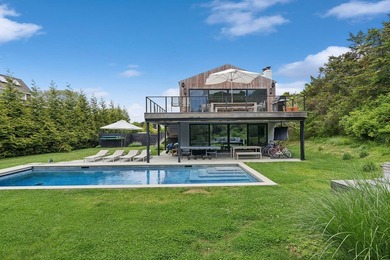 Located in the highly sought-after Ditch Plains neighborhood - photo 23
