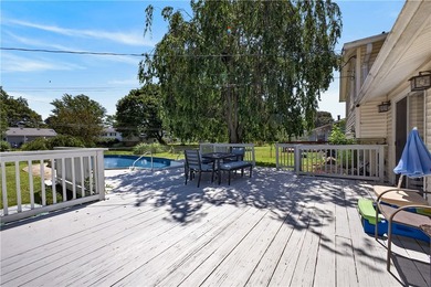 Welcome to this spacious 1672 sq. ft. split level home in a - photo 30