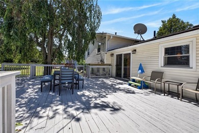 Welcome to this spacious 1672 sq. ft. split level home in a - photo 31