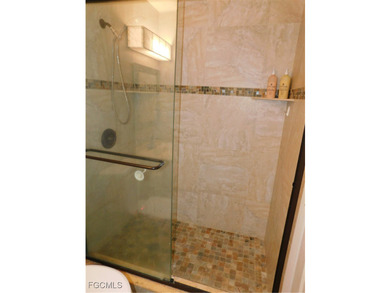 *Dear Potential Buyer: I am SO tired of being here all alone - photo 9