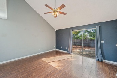 Discover the perfect combination of comfort and coastal living - photo 11