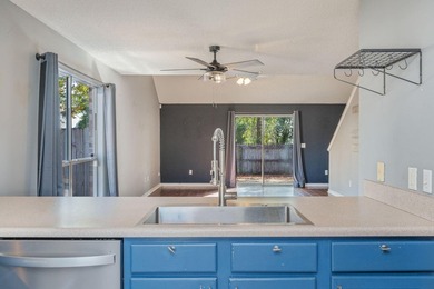 Discover the perfect combination of comfort and coastal living - photo 15