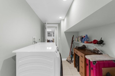 Welcome home to 1811 Manigault Place! Located inside 526 in West - photo 18