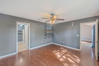 Discover the perfect combination of comfort and coastal living - photo 18