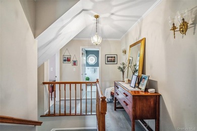 Welcome to 6 Cedar Ave, nestled in the tranquil and private - photo 22