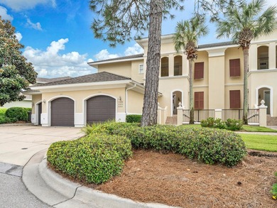 Beachside Sandestin living at its best! This walk-in level - photo 2