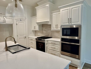 Modern Luxury in Diamante: The Willow Floor Plan- Experience the - photo 7