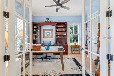 Stunning lakefront home on a prime cul-de-sac lot in Hampton - photo 8
