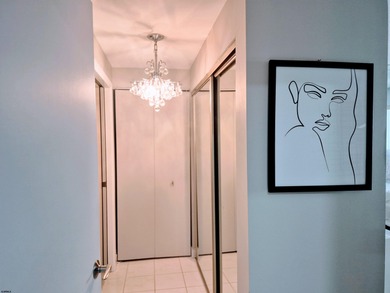 Welcome to luxury living at its finest in this stunning 25-floor