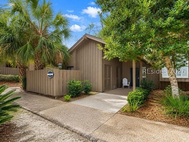 Desirable CORNER UNIT offering a rare and versatile TWO-BEDROOM - photo 5