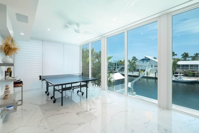 Coastal elegance meets the ultimate boating lifestyle in this - photo 17