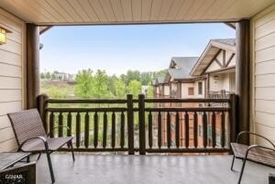 ATTENTION INVESTORS!!! OPPORTUNITY TO BUY THREE CONDOS FROM THE - photo 26