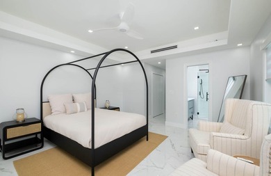 Coastal elegance meets the ultimate boating lifestyle in this - photo 27