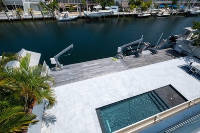 Coastal elegance meets the ultimate boating lifestyle in this - photo 38