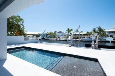 Coastal elegance meets the ultimate boating lifestyle in this - photo 42