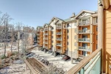 ATTENTION INVESTORS!!! OPPORTUNITY TO BUY THREE CONDOS FROM THE - photo 49