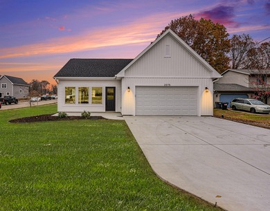 Austin Lake - Kalamazoo County Home For Sale in Portage Michigan