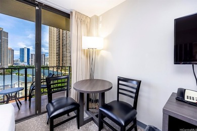 Palms at Waikiki is situated at the entrance of Waikiki in a - photo 4