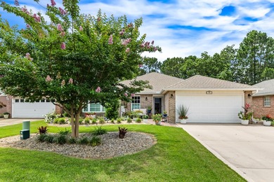 Beautifully updated and meticulously maintained single-story - photo 5