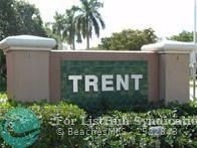 Lake Condo Sale Pending in Fort Lauderdale, Florida