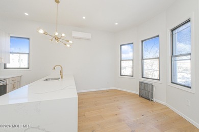 FULLY RENOVATED 2 FAMILY 6/6 FOR SALE. THE 2ND FLOOR 3 BEDROOM - photo 5
