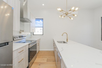 FULLY RENOVATED 2 FAMILY 6/6 FOR SALE. THE 2ND FLOOR 3 BEDROOM - photo 6