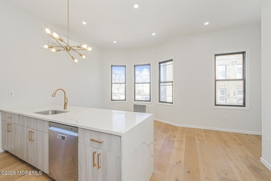 FULLY RENOVATED 2 FAMILY 6/6 FOR SALE. THE 2ND FLOOR 3 BEDROOM - photo 7