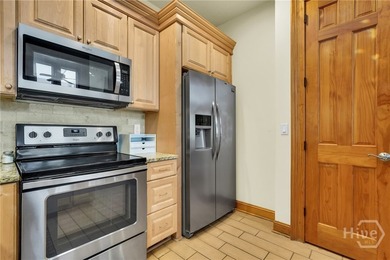 Gorgeous condo in Beachside Colony-Tybee's premier oceanfront