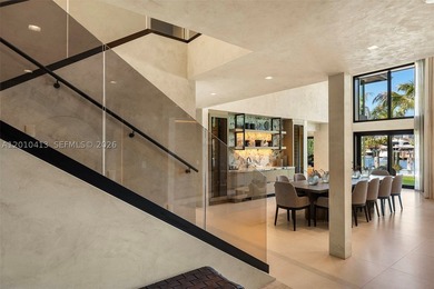 Welcome to 110 Holiday Dr in Golden Isles, a tropical modern - photo 14