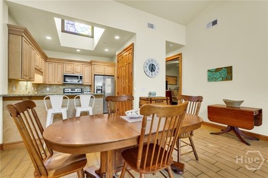 Gorgeous condo in Beachside Colony-Tybee's premier oceanfront