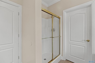 Beautiful home offering 3,876 total finished sqft with 2,388 on - photo 22
