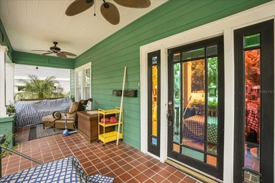 Located on a brick-lined street in Orlando's sought-after Lake - photo 2