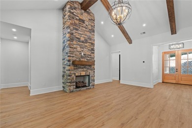 Amazing new build on Lake Hartwell in a gated golf course - photo 9