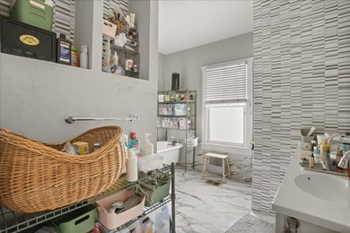 Located on a brick-lined street in Orlando's sought-after Lake - photo 10