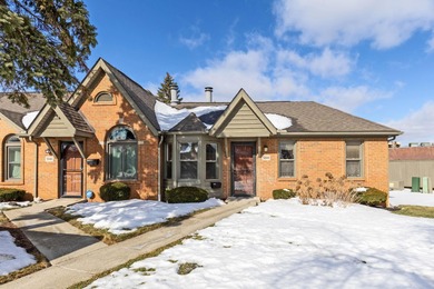 Move in ready end unit condo that has been lovingly cared for