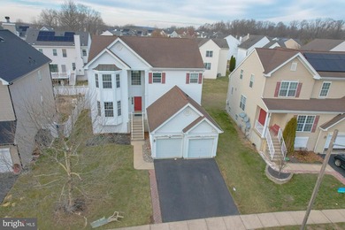 (private lake, pond, coastal) Home For Sale in Bordentown New Jersey