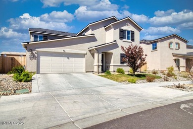 Paid-off solar. A backyard built to enjoy. And a Lennar floor - photo 2