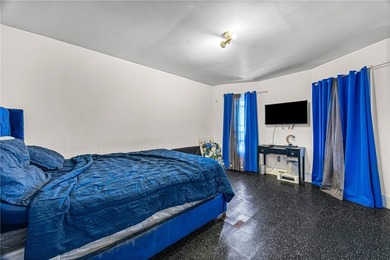 Investor Alert! Don't miss this fantastic duplex opportunity - photo 13