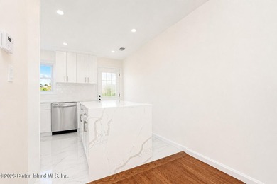 Welcome to 216 Woodrow Road, a beautifully renovated - photo 7