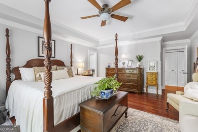Welcome to this stunning four-sided brick lakefront retreat - photo 21