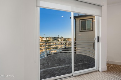 Fully furnished and turnkey, this waterfront residence is set on - photo 24