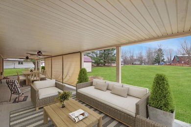 Just steps from the beach and clubhouse in Lake Lorelei! This - photo 25