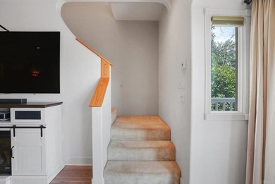 2760 Menlo Ave - photo 9
