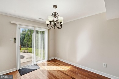 HUGE price improvement!!! Move-in ready 3-bed, 2.5-bath - photo 9