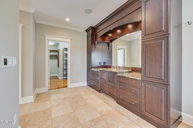 Premium Lakeview Estate on 2.26 Acres - Luxury Living with - photo 34