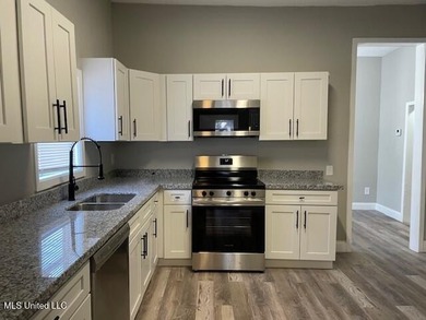 REPAIRED and READY for new owners!! Home qualifies for USDA! We - photo 4