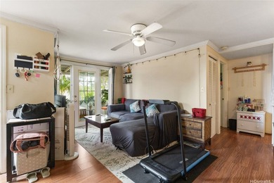 Rare opportunity to own two separate homes on one lot. Two - photo 5