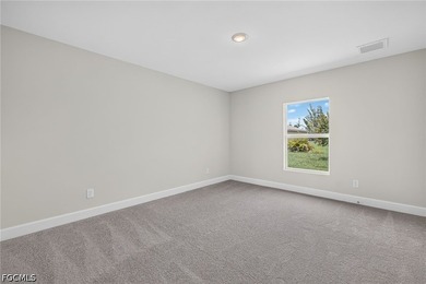 MOVE-IN READY-DON'T WAIT, CLOSING ASSISTANCE AVAILABLE! This - photo 22